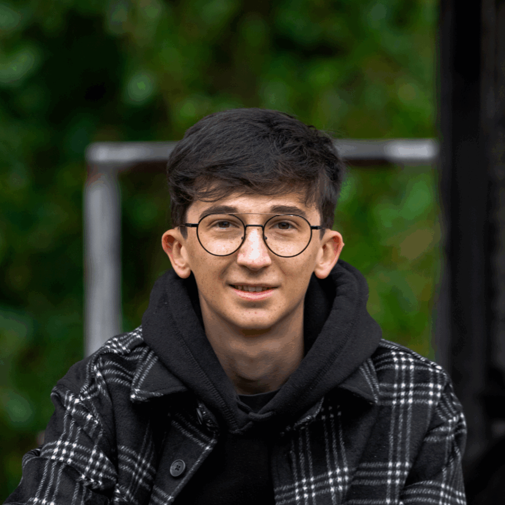 Photo profils Léo GUILBERT 