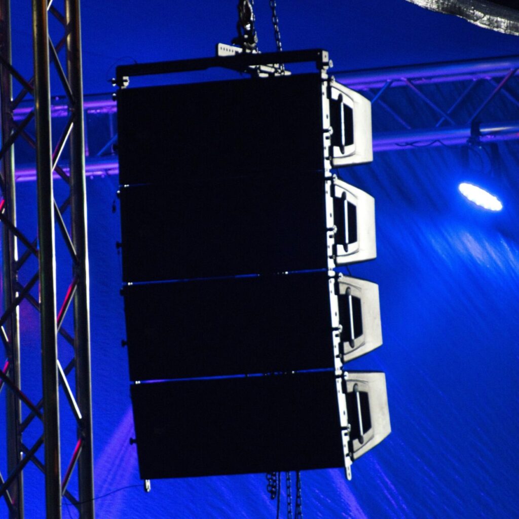 Installation audio professionnelle avec système line array