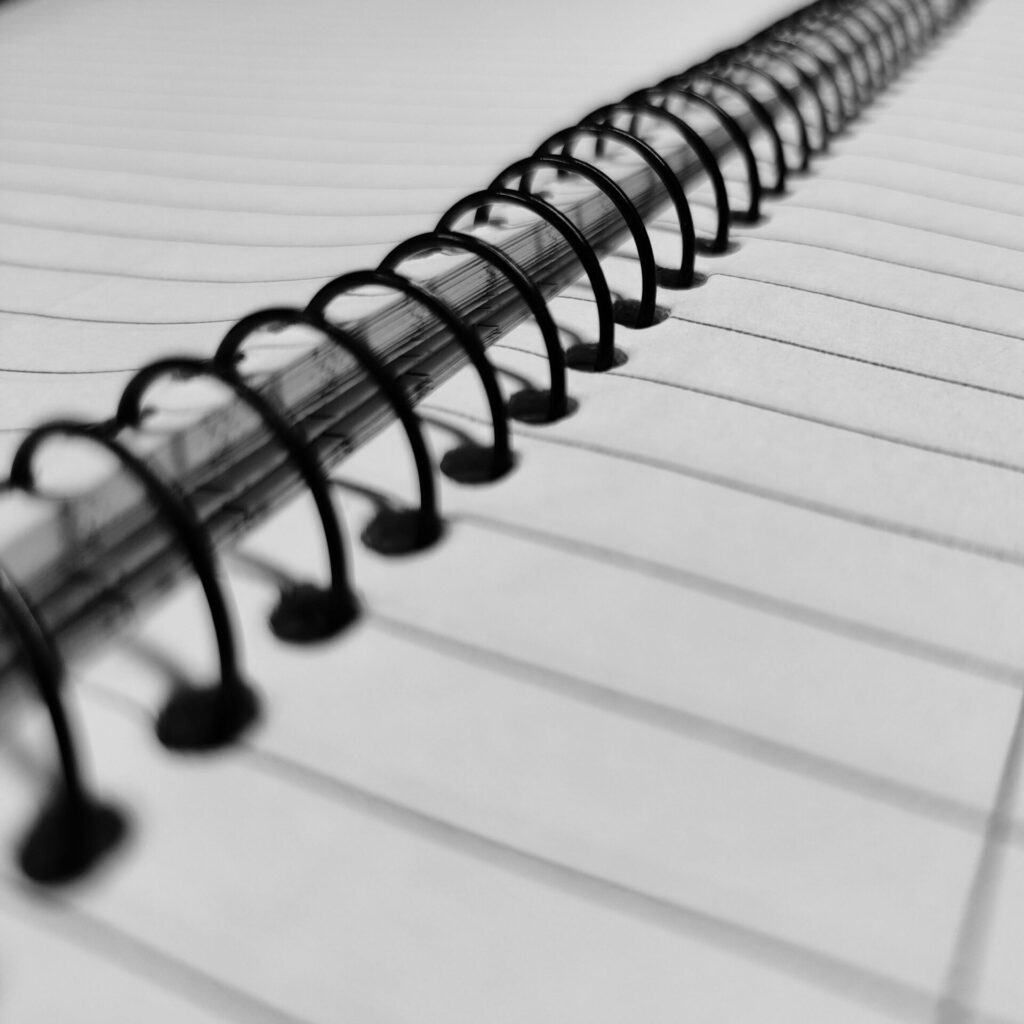 Bloc-notes utilisé pour la prise de notes en régie événementielle